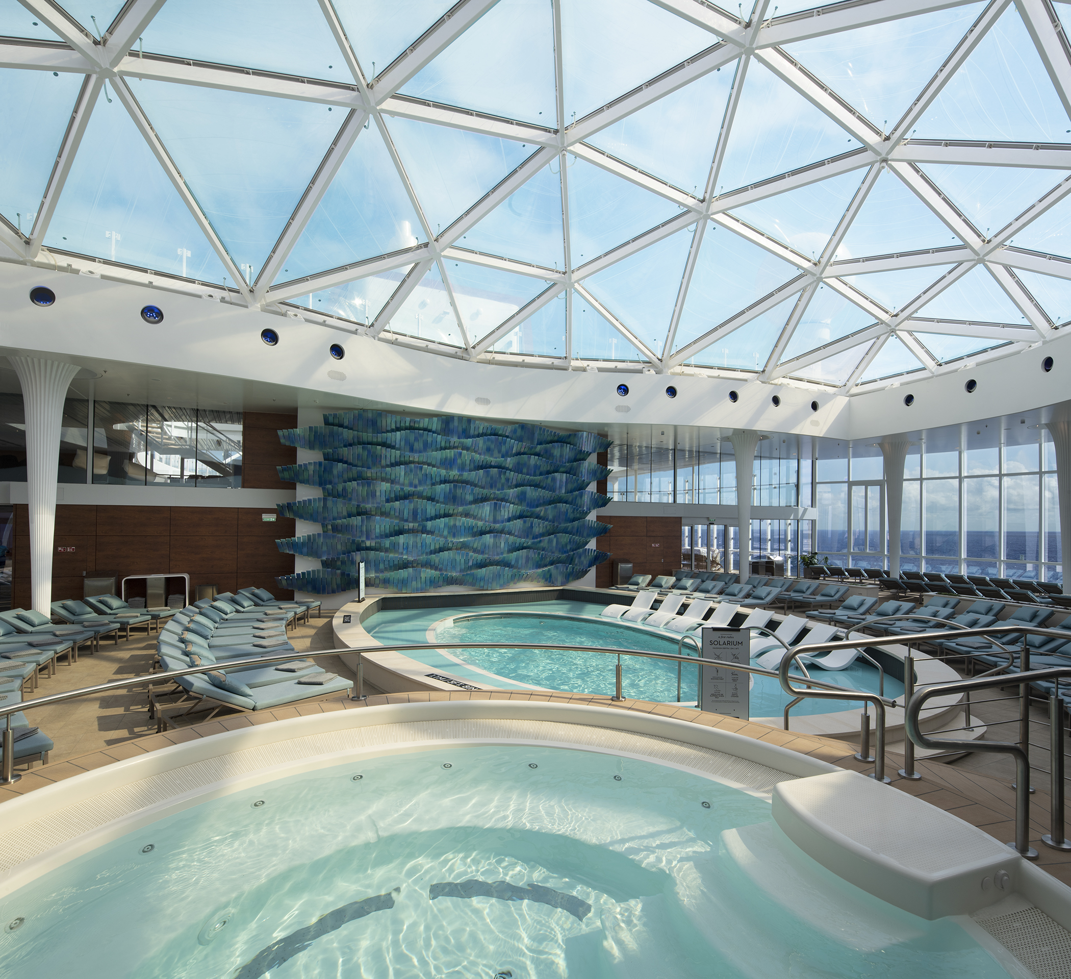 Celebrity Cruises - Celebrity Edge - Solarium1.jpg